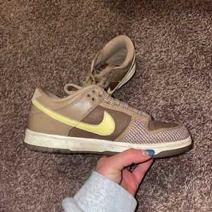 Nike Undefeated dunks authentic